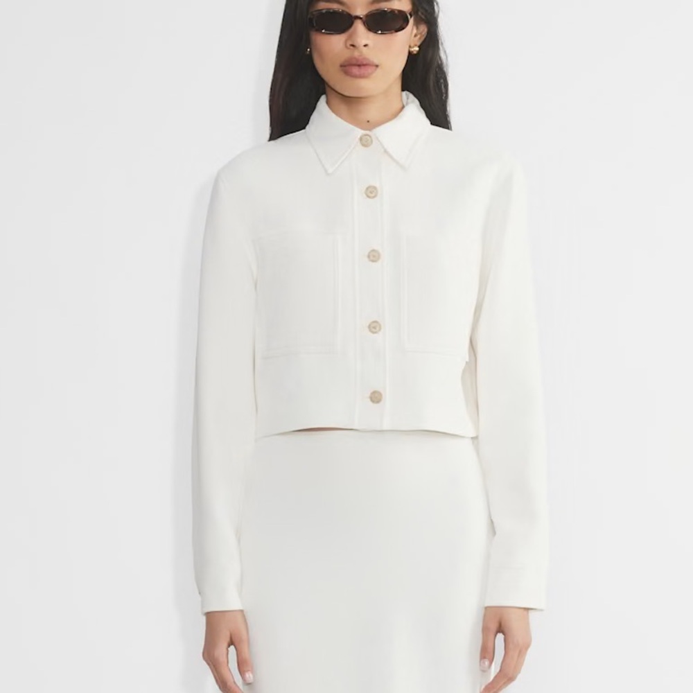 Aritzia Wilfred white cropped jacket